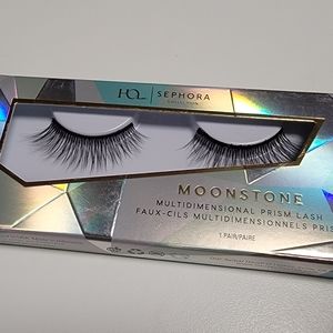 Moonstone lashes